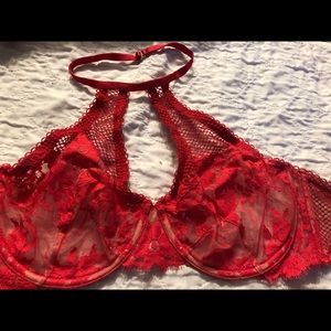 Victoria Secret woman’s bra